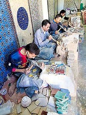 moroccan_zellige_tile_making | Aldar.ma