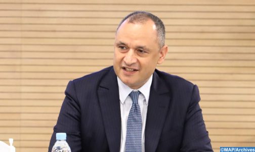 ابن جرير.. السيد مزور يطلع على تقدم إنجاز المنصة الوطنية لـ”رقمنة قطاع التجارة”