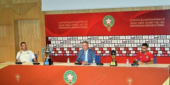 الجامعة محتافلة بأسود الفوتصال أبطال القارات – فيديو