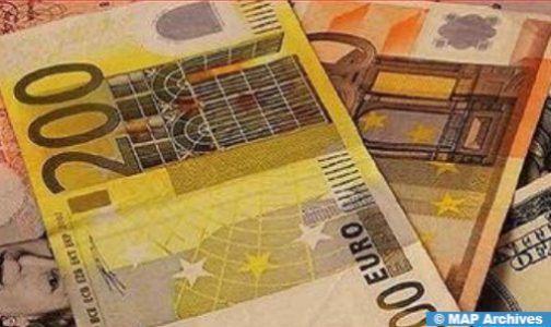 بنك المغرب يتوقع أن تناهز تحويلات المغاربة المقيمين بالخارج 100 مليار درهم سنة 2022