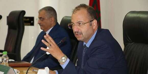 واش القصر بعد المحرشي من تدبير ملف تقنين الكيف؟. بعدما وقفو ليه الانشطة على التقنين ندوة دولية فالرباط حضرو فيها مسؤولين وسياسي فالمنطقة وغاب فيها البام
