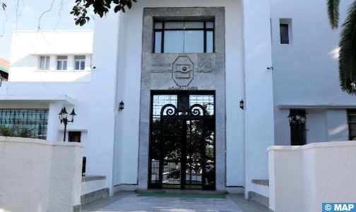 وضع اللمسات الأخيرة على قرار تخفيض الضريبة على الأدوية والرسوم على المنتجات الصحية المستوردة (وزارة الصحة)