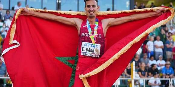 البطل المغربي سفيان البقالي تأهل للائحة النهائية ديال جائزة أفضل عداء فعام 2022