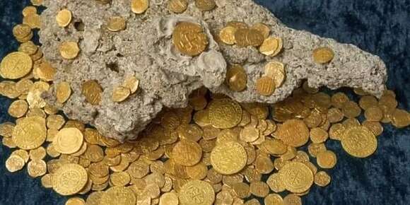 من متحف ألماني وفعملية استغرقات 9 دقايق.. شفارة سرقو قطع ذهبية بقيمة 1,6 مليون يورو