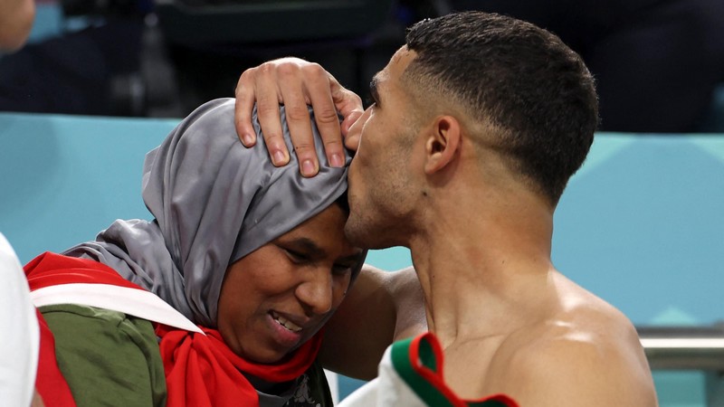 الأمهات .. ملهمات الأسود في عرس الكرة العالمية 3 hmSans titre 22