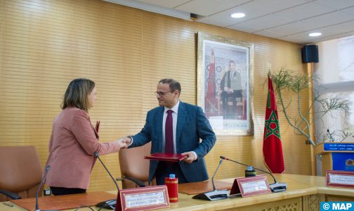 الأمن السيبراني .. توقيع مذكرة تفاهم تتعلق بمشروع استثماري في مجال ترحيل الخدمات بـ350 مليون درهم
