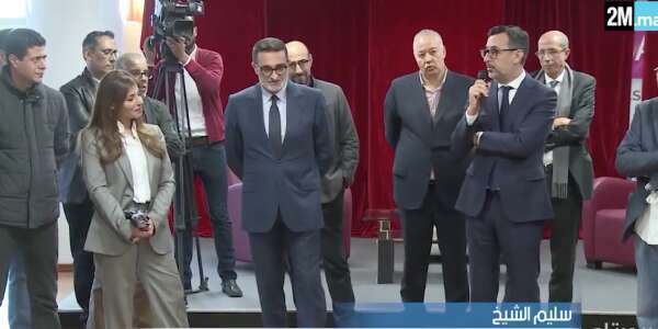 خرج ليها “كود” والدليل تغطية تلفزيون العرايشي لاحتفالات الأسود..رئيس فريق الأحرار بمجلس النواب: الإعلام العمومي معندوش تأثير فالأحداث وعاجز يواكب التطورات