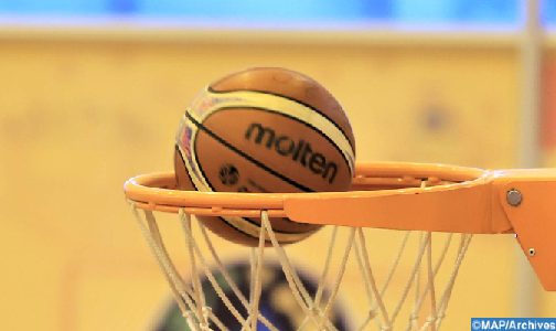 بطولة القسم الممتاز لكرة السلة (الدورة ال 13).. فريق الفتح الرياضي يفوز على جمعية سلا (75-72)