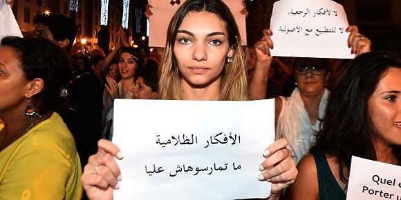 الحرية الجنسية جايا جايا: المغربيات ولاو متصلاحين مع الجسد ديالهم وولا عندهم الحق فيه… مغربيات فضفضو لـ”كود”