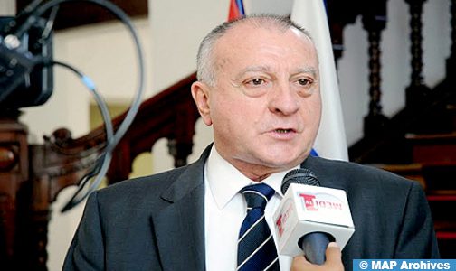 قرار البرلمان الأوروبي يهاجم مغربا يزعج بتطوره وحضوره القوي (رئيس مرصد فرنسي)