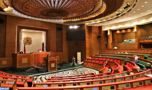 مجلس المستشارين يصادق على مشروع قانون متمم ومغير لقانونين يتعلقان بالطاقات المتجددة وبضبط قطاع الكهرباء وإحداث الهيئة الوطنية لضبط الكهرباء
