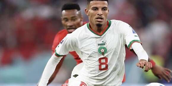 نابولي الإيطالي الأقرب لعز الدين أوناحي وفريق جديد خرج من الجنب حتى هو باغيه