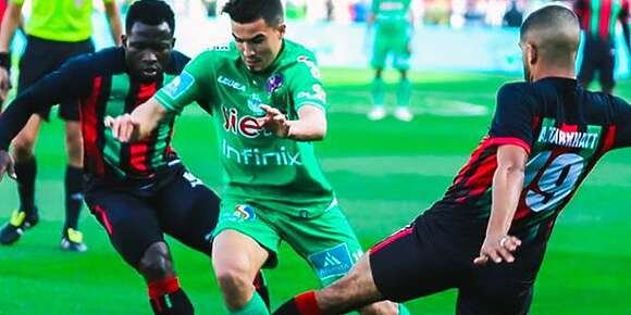 ها موعد الكلاسيكو بين الرجاء وليفار وتيران ماتش الوداد والسوالم مازال ما تحددش