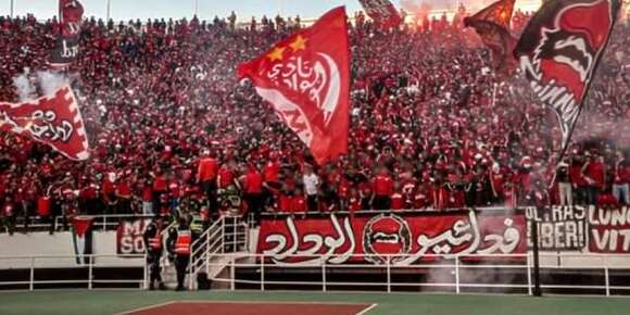 وداديين غاضبين من “كازا إيفنت” بسبب تذاكر الحمرا مع الماض