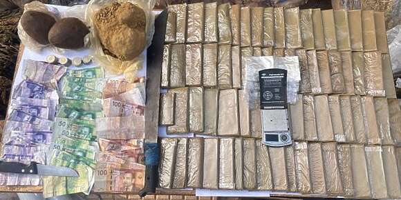 الجدارمية فبنسليمان طيحو 7 ديال البزنازة فغابة وحجزو اكثر من 4 القناطر دالمخدرات