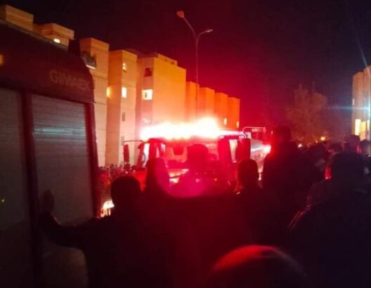 اندلع قبل قليل من مساء يومه الثلاثاء، حريق جديد بالجناح E بالحي الجامعي بوجدة، مخلفا هلعا