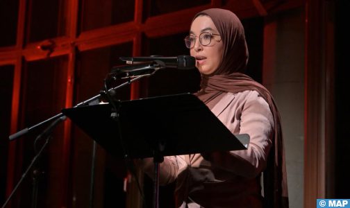 آية السابي.. الموهبة المغربية الفذة في ساحة الأدب الهولندي