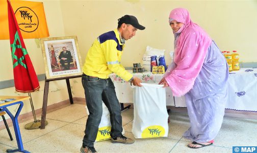 إقليم العيون.. أزيد من 12 ألفا و600 أسرة تستفيد من عملية الدعم الغذائي “رمضان 1444”