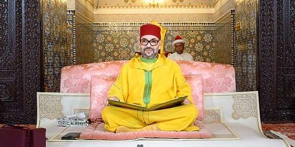 انفراد. غالبا على الاسعار. سيدنا تلاقى مع رئيس الحكومة ووزير الفلاحة البارح فالدروس الحسنية جوج مرات