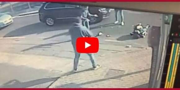 حراگ مغربي فالطاليان غامر بحياتو وتلاح قدام كاط كاط والبوليس شاكين فمحاولة فبركة كسيدة+فيديو