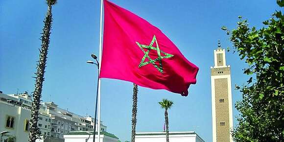 نظام الكبارانات فالجزائر كيجمع “فالمدونين الأوروبيين” وكيعطيهم فلوس صحيحة باش يديرو محتويات لتشويه صورة المغرب فالعالم