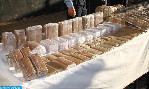 أصيلة : فتح بحث قضائي للكشف عن ملابسات إحباط محاولة للتهريب الدولي للمخدرات وحجز 900 كلغ من مخدر الشيرا (مصدر أمني)