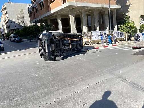طنجة..حادثة سير خطيرة كادت أن تتسبب في كارثة وسط المدينة 2 accSans titre 35