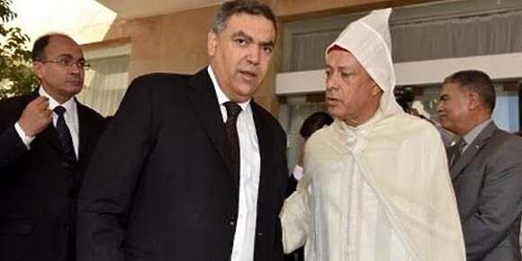 علاش كازا عندها زهر عوج. شوفو كيفاش كيدخلو ولاة بحال ديال الرباط وطنجة يقادو مشاكل هاد المدن وشوفو كيفاش والي كازا مخبي فبيروه وقاتل لمدينة اللي خلى سيدنا يتفدى يدشن فيها مشاريع من غير واحد