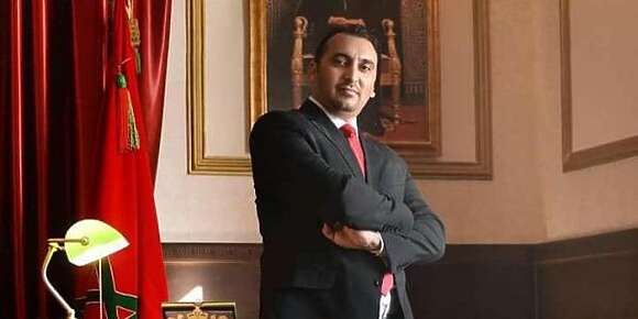 لماذا يعادي إسحاق شارية الأبقار البرازيلية؟! من بقرة يريد الأمين العام للحزب المغربي الحر أن يصنع خطابا سياسيا معارضا
