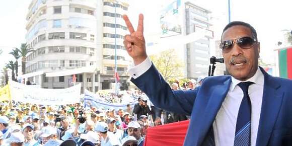 خوارق ميلودي موخاريق! جاء عباس الفاسي. وجاء عبد الإله بنكيران. وجاء سعد الدين العثماني. وجاء عزيز أخنوش. وسيجيء آخرون وسيجدون نفس الزعيم النقابي في انتظارهم