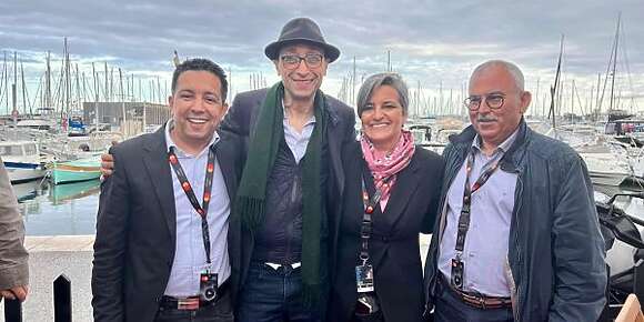 دابا هادو يدافعو على السينما فعرسها العالمي كيدورو فكان بفلوس الدولة. علاش يمشي مستشار بنسعيد؟