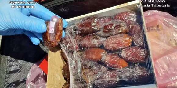 مغربي حصل فالصبليون مهرب الحشيش فالتمر والشامبوان