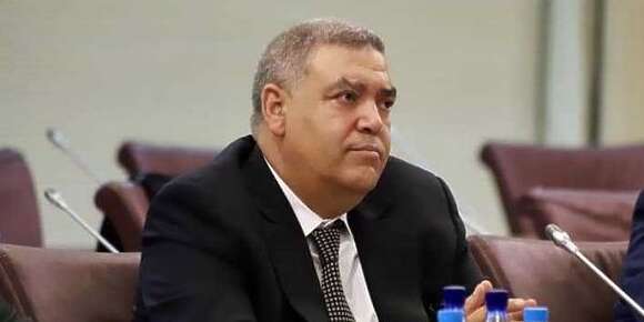 واش جماعة سلا كاتحدى وزير الداخلية؟. لفتيت كايقول ان مصالح الوزارة كتفاعل مع شكايات المواطنين ورئيس الجماعة كايقول بأنه ماتوصل بوالو