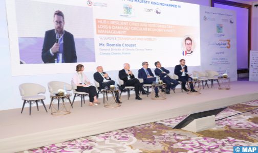 قمة “ميد كوب” تدعو إلى توفير تمويلات إضافية لمواجهة آثار التغيرات المناخية بالبلدان النامية
