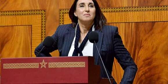 نبيلة منيب: إحداث لجنة مؤقتة لتسيير شؤون الصحافة غاتزيد تكمم الأفواه وتضيق على الأصوات الحرة بحال عمر الراضي