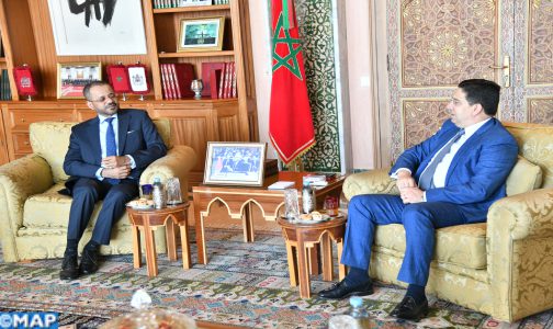 المملكة المغربية وسلطنة عمان عازمتان على تطوير علاقات التعاون الثنائي