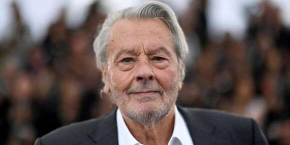 تاهموها ولادو بالاعتداء عليه.. البوليس فتشو دار المساعدة ديال آلان ديلون