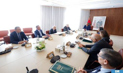 توقيع مذكرة تفاهم وعقد امتياز بين الحكومة ومجموعة المكتب الشريف للفوسفاط تهم إنتاج الماء الصالح للشرب عبر تحلية مياه البحر بآسفي والجديدة