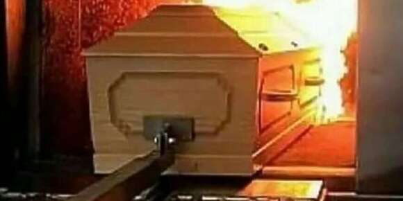 حرق جثمان مغربي مات ف هولندا كان عايش ف دار للمسنين بلا خبار عائلتو