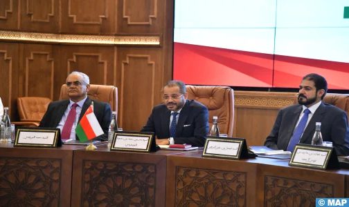 سلطنة عمان تجدد التأكيد على موقفها الراسخ في دعم الوحدة الترابية للمغرب (وزير الخارجية العماني)