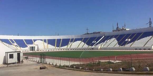 صدمة للرجاء والوداد.. لجنة تفقدت تيران العربي الزاولي ولقاتو ما صالحش يتلعبو فيه الماتشات وها علاش