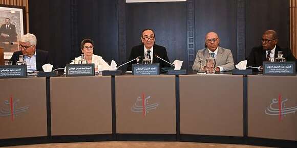قانون التعليم المدرسي.. المجلس الأعلى للتربية والتكوين: خاص تبني بعد استشرافي ومقاربة التجريب قبل التعميم وإضافة ديباجة تتضمن مفهوم “المدرسة الجديدة”