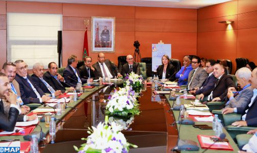ملتقى يوصي بتحيين القانون المنظم لغرف الصيد البحري لجعلها شريكا في وضع وتنفيذ السياسات العمومية المرتبطة بمجالها