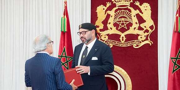 والي بنك المغرب: تحديث القطاع العمومي غادي يصحّح الاختلالات البنيوية اللي كاينة فالمؤسسات العمومية وبلادنا تحت قيادة سيدنا فرضات دوليا راسها كشريك موثوق به