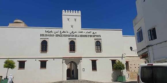 “برج النعام”.. متحف بالقصبة فطنجة بعرض حياة الرحالة بن بطوطة للي طقات النازا سميتو على أحد براكين القمر