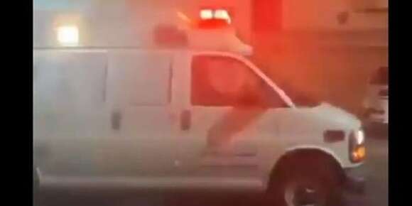 ساط ليه الريح فالغريريف.. بحريني سالا العلاج وشفر امبيلانص من السبيطار اللي كان كيداوا فيه – فيديو
