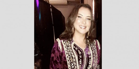 هي فوضى بصاح مع فضايح سميرة بلوي ولات بلوة ل”دوزيم”. كيفاش ولات متحكمة فالقناة: كتقدم برامج وتنتج سهرات وطلع وتنزل اللي بغات