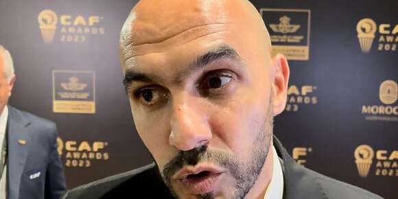 الركراكي: جائزة احسن مدرب كنهديها لسيدنا وكنشكرو هو والقجع واللاعبين والمغاربة وغنتقاتلو باش نفرحوهم فكوب دافريك