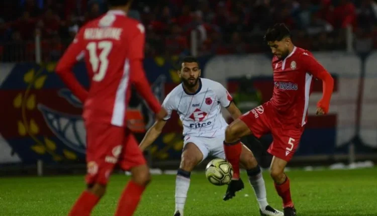 فريق أولمبيك آسفي يفوز على ضيفه الوداد الرياضي (2-1)