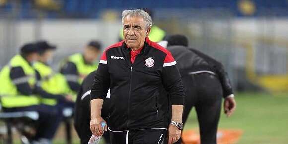 فوزي البنزرتي شاد الطيارة وراجع الوداد